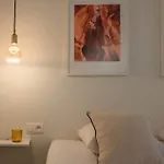 Lägenhet Stylish 3-bed With Private Terrace *