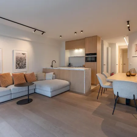 Appartement Stylish 3-bed With Private Terrace