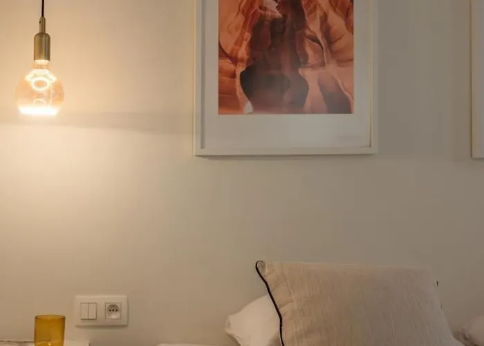 Stylish 3-bed With Private Terrace